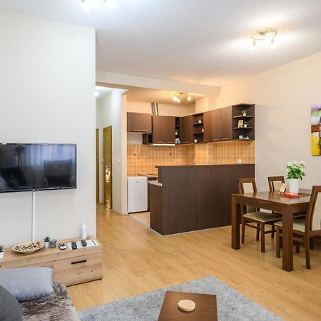 Lux Apartman D&N Svilajnac Eksteriør bilde